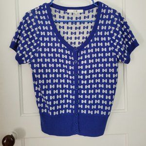 FOREVER 21, Retro, Blue Cardigan with White Bow print. Size Medium